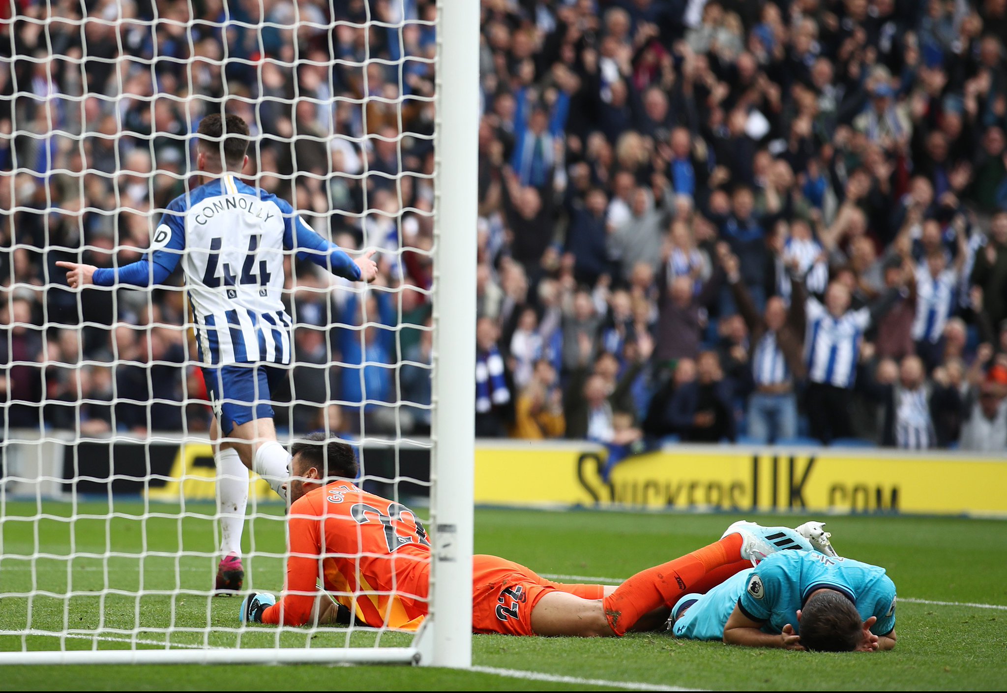 与球迷互动 与球迷互动