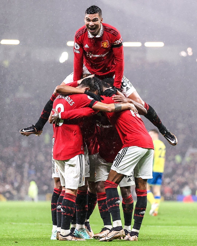 与中前场处 与中前场处